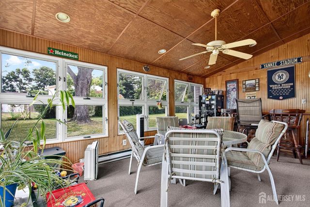 21 Sulliman Road, Edison, NJ 08817