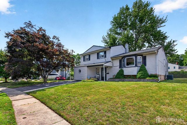 21 Sulliman Road, Edison, NJ 08817