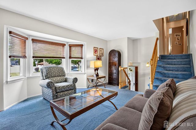 21 Sulliman Road, Edison, NJ 08817
