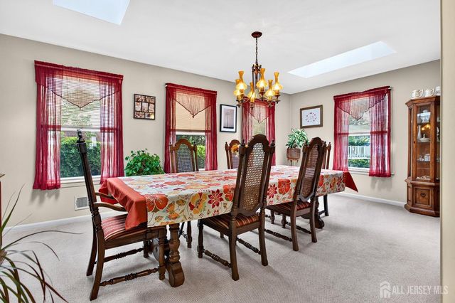 21 Sulliman Road, Edison, NJ 08817