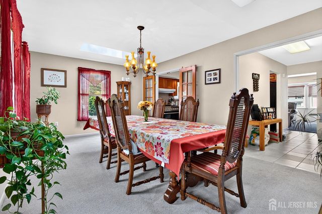 21 Sulliman Road, Edison, NJ 08817