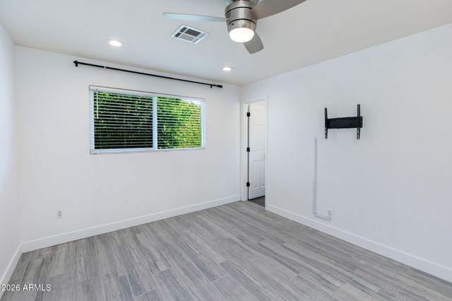 8150 E COLUMBUS Avenue, Scottsdale, AZ 85251