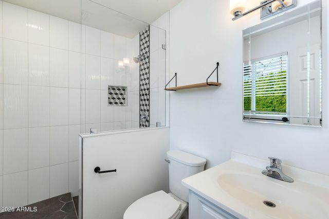 8150 E COLUMBUS Avenue, Scottsdale, AZ 85251