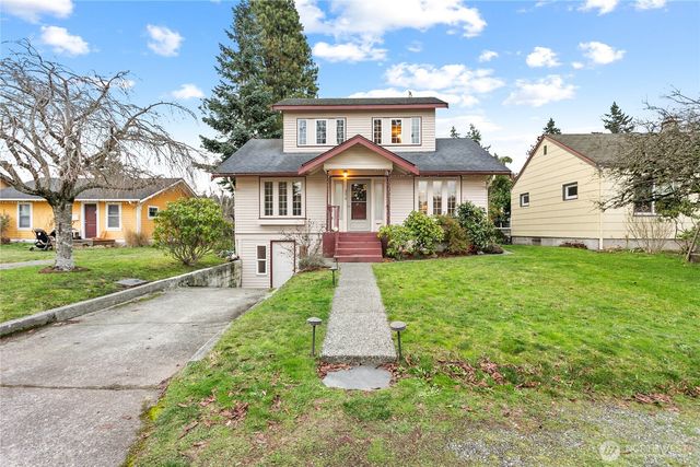 3018 Elm Street, Bellingham, WA 98225
