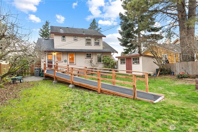 3018 Elm Street, Bellingham, WA 98225