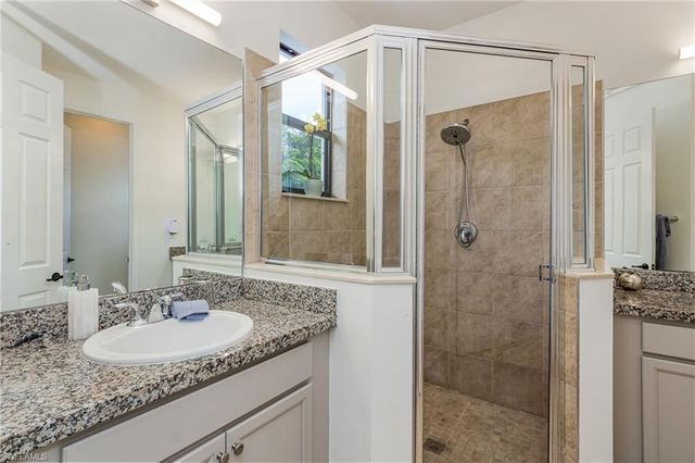 8785 Madrid CIR, Naples, FL 34104