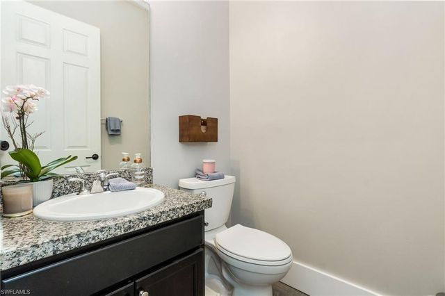 8785 Madrid CIR, Naples, FL 34104