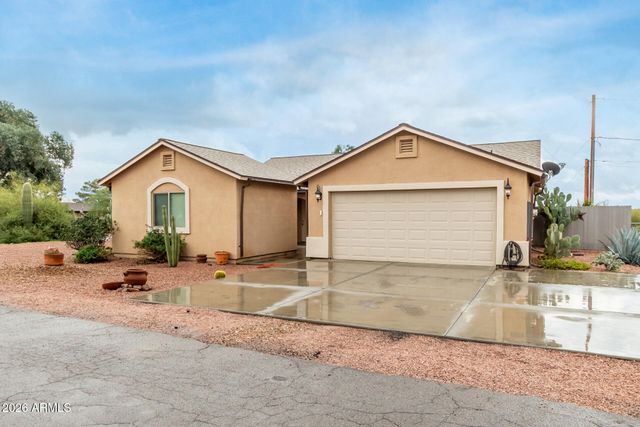 10393 E FORTUNA Avenue, Gold Canyon, AZ 85118