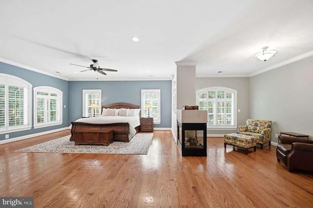 129 SINEGAR PL, Sterling, VA 20165