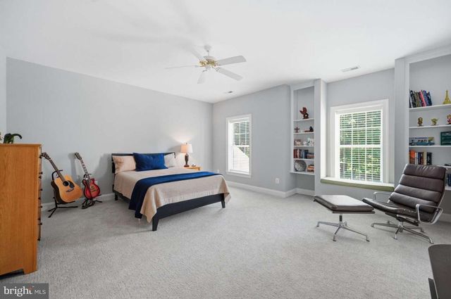 129 SINEGAR PL, Sterling, VA 20165