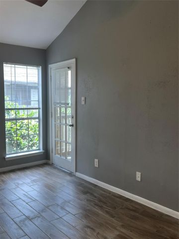 10211 Sugar Branch Drive 396, Houston, TX 77036