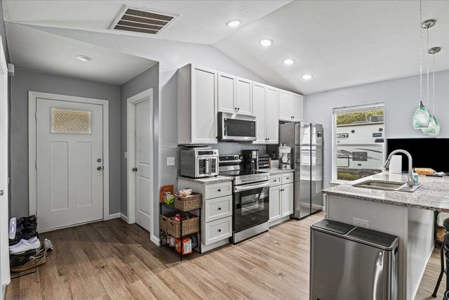 954 Cap Tram Road, Tallahassee, FL 32317