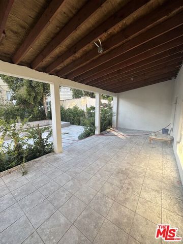 687 Lorraine Boulevard, Los Angeles, CA 90005