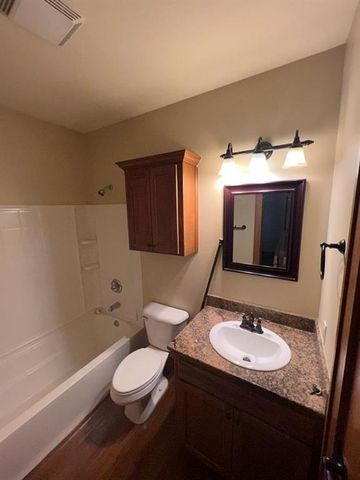 2515 N Douglas Avenue 101, Oklahoma City, OK 73106