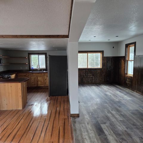 9289 Dawson Road NW, Angle Inlet, MN 56711