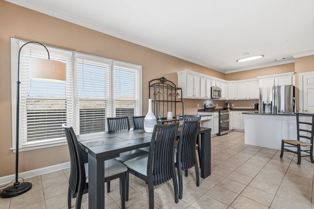 1277 WINTER SPRINGS LN, Cordova, TN 38016