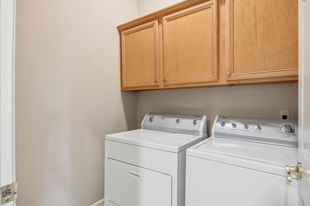 1277 WINTER SPRINGS LN, Cordova, TN 38016