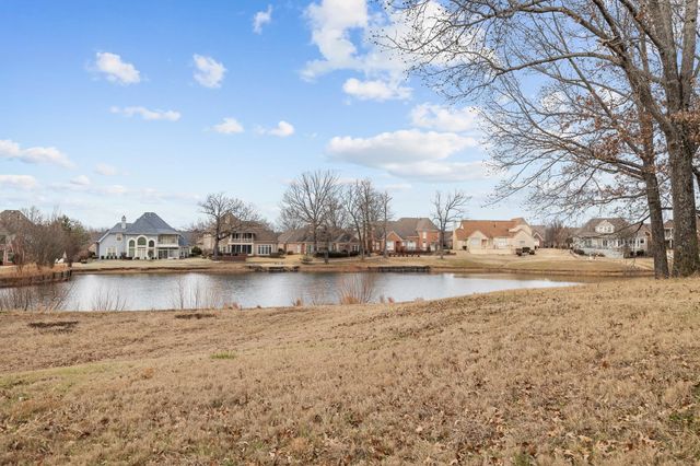 1277 WINTER SPRINGS LN, Cordova, TN 38016