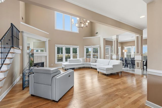 1277 WINTER SPRINGS LN, Cordova, TN 38016