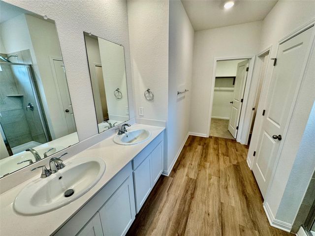 5001 Stockton LN, Del Valle, TX 78617