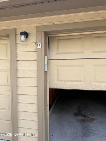 7800 POINT MEADOWS Drive 1431, Jacksonville, FL 32256