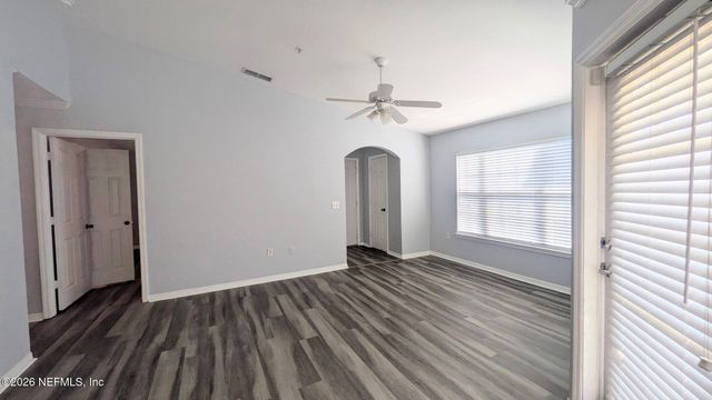 7800 POINT MEADOWS Drive 1431, Jacksonville, FL 32256