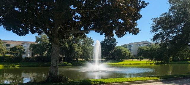 7800 POINT MEADOWS Drive 1431, Jacksonville, FL 32256