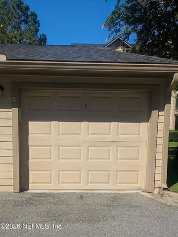 7800 POINT MEADOWS Drive 1431, Jacksonville, FL 32256