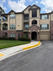 7800 POINT MEADOWS Drive 1431, Jacksonville, FL 32256