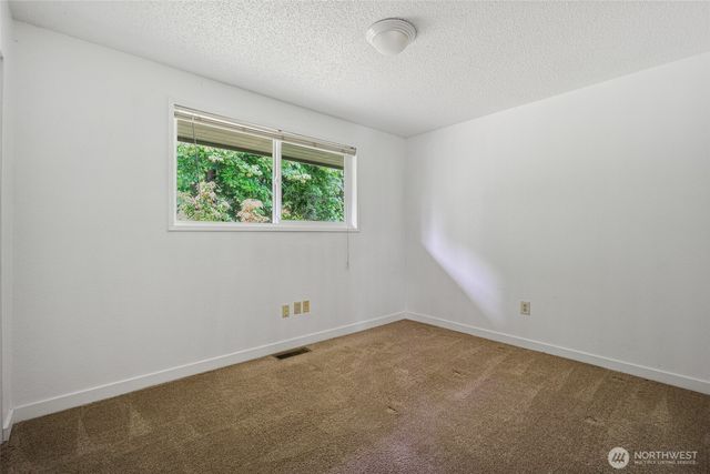 9413 147th Street Court E, Puyallup, WA 98375