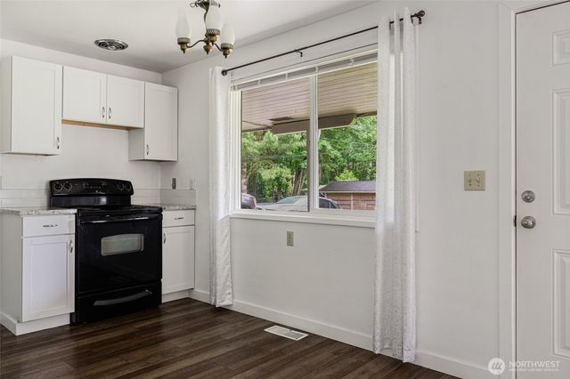 9413 147th Street Court E, Puyallup, WA 98375