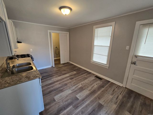 520 W 33Rd St, North Little Rock, AR 72118