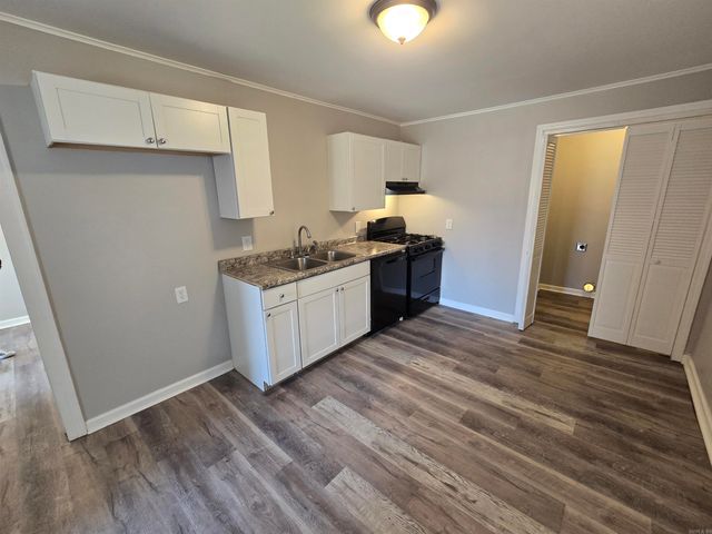 520 W 33Rd St, North Little Rock, AR 72118