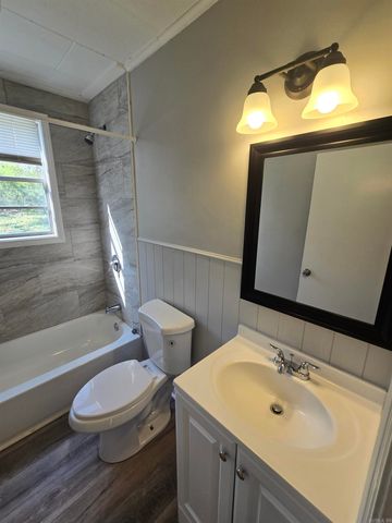 520 W 33Rd St, North Little Rock, AR 72118