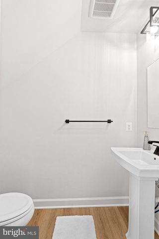 219 HICKORY HOLLOW CT, Cockeysville, MD 21030