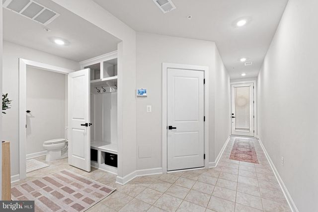 219 HICKORY HOLLOW CT, Cockeysville, MD 21030