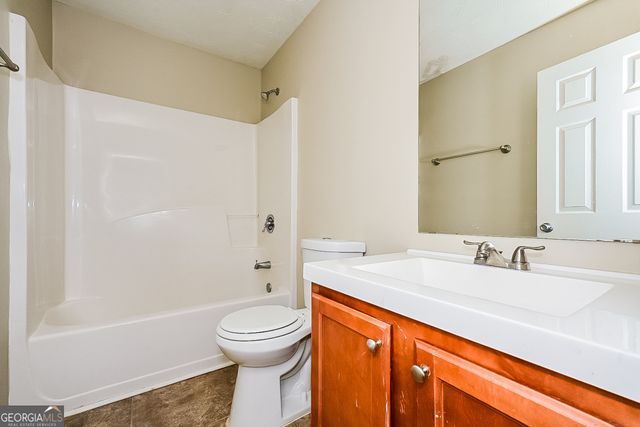 2424 Wood Bend Lane, Riverdale, GA 30296