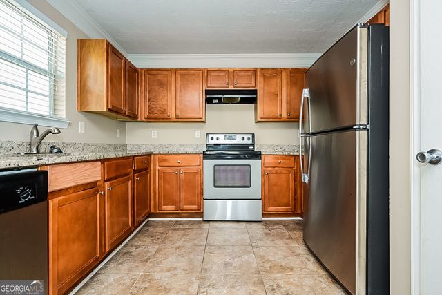 2424 Wood Bend Lane, Riverdale, GA 30296