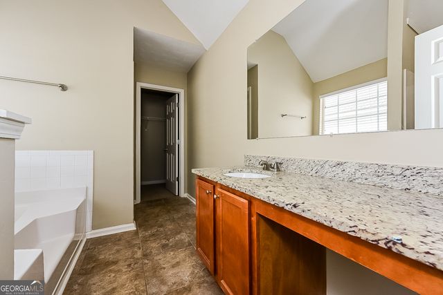 2424 Wood Bend Lane, Riverdale, GA 30296