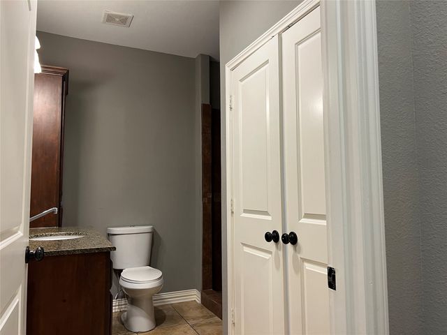 8008 County Road 1058, Rice, TX 75155