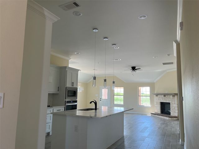 8008 County Road 1058, Rice, TX 75155