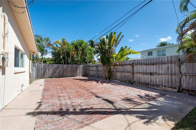 5200 NE 15th Avenue, Fort Lauderdale, FL 33334