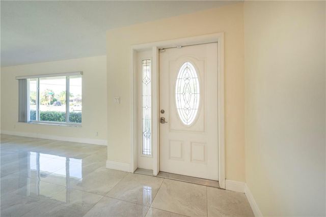 5200 NE 15th Avenue, Fort Lauderdale, FL 33334