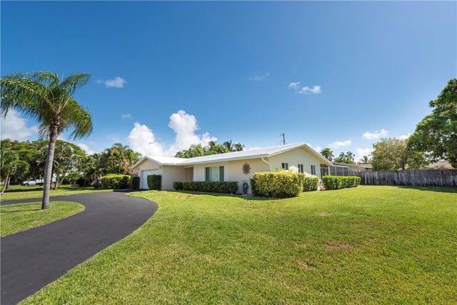 5200 NE 15th Avenue, Fort Lauderdale, FL 33334