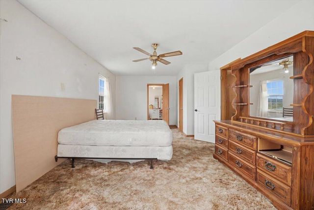 1324 Davis Street, Morristown, TN 37814