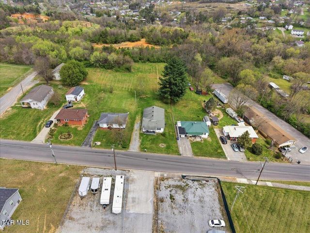 1324 Davis Street, Morristown, TN 37814