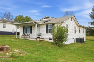 1324 Davis Street, Morristown, TN 37814
