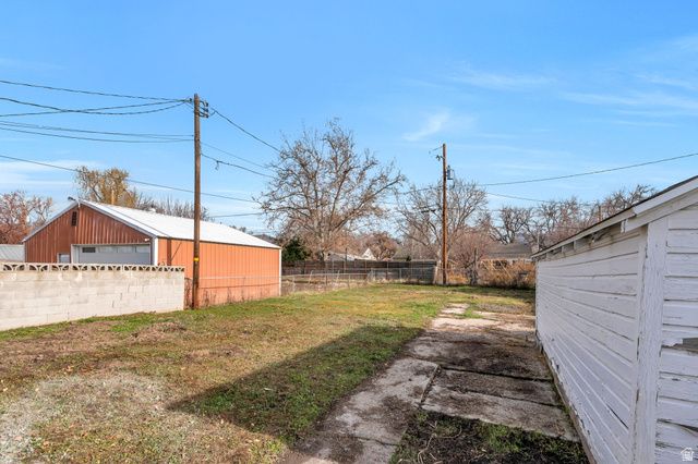 1089 S 300 E, Salt Lake City, UT 84111