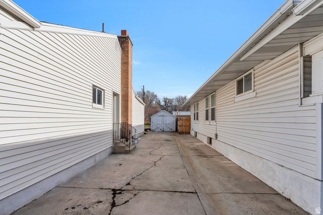 1089 S 300 E, Salt Lake City, UT 84111