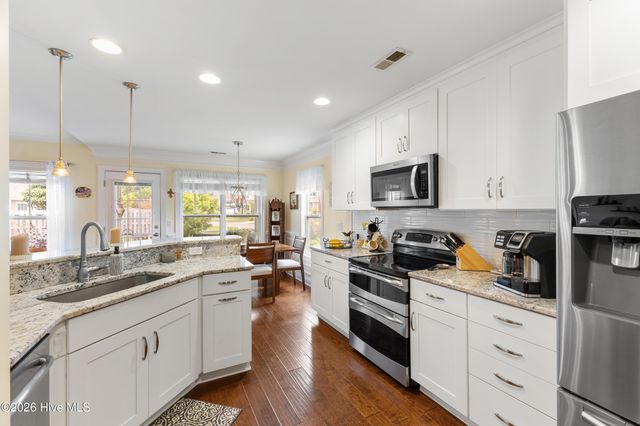 1013 Whispering Doe Drive, Wilmington, NC 28409
